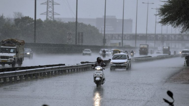 monsoon-rainfall-ani1685088708542