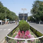 Guru_Nanak_Dev_University_(GNDU),_Amritsar-_main_gate_2009-03-05 (1)
