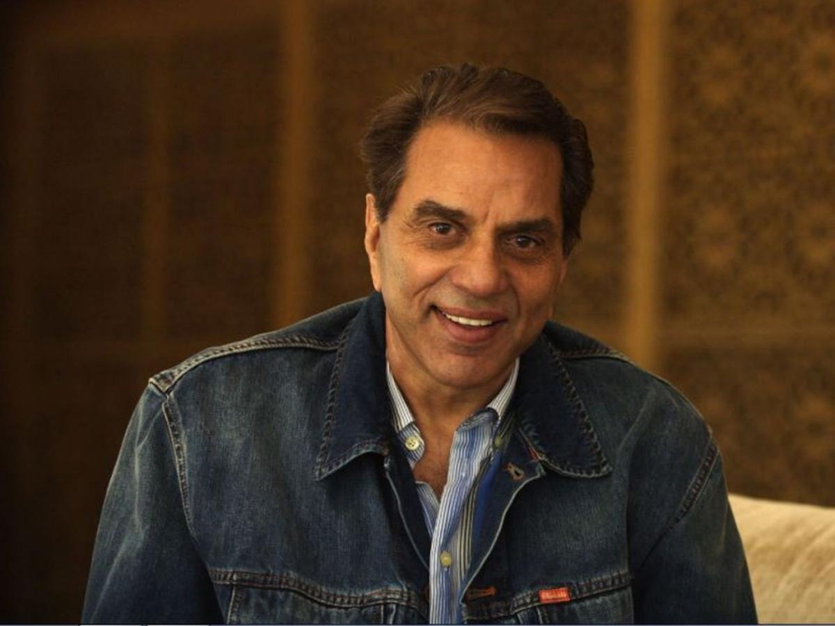 dharmendra_202404730426
