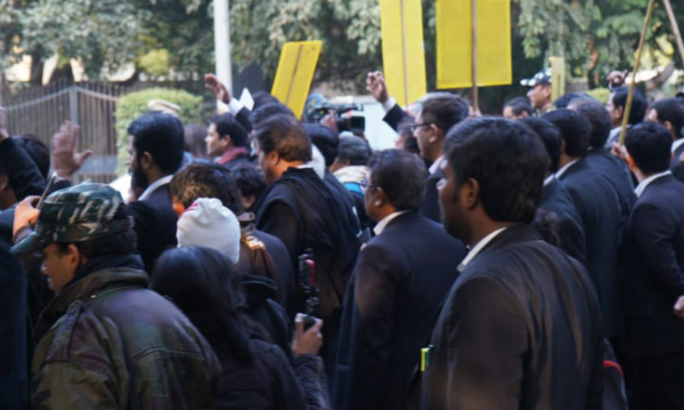 1500x900_397726-370732-lawyers-strike-1